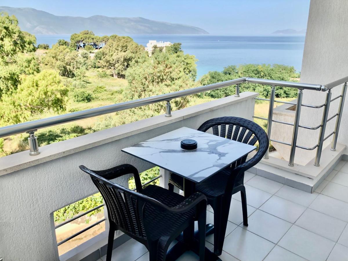 Appartamento Con Vista Mare Vlore Luaran gambar