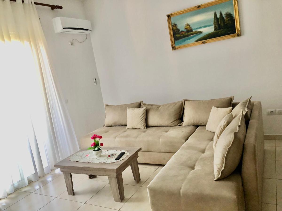 Appartamento Con Vista Mare Vlore Luaran gambar