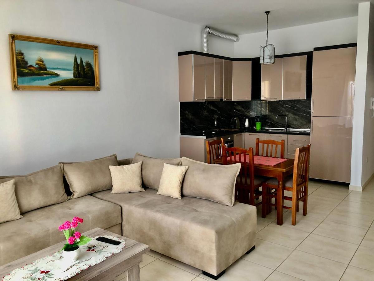 Appartamento Con Vista Mare Vlore Luaran gambar
