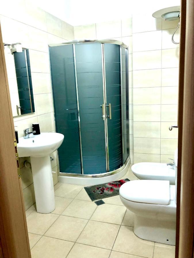 Appartamento Con Vista Mare Vlore Luaran gambar